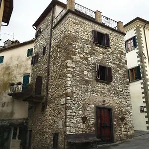 Art Rebus Tower In Tuscany Appartamento Radda In Chianti